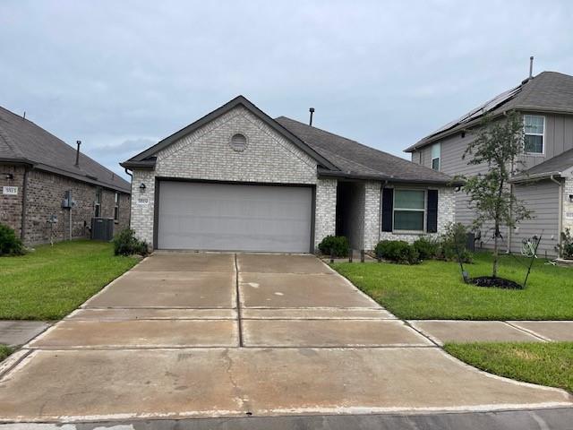 property at 5519 Whisperwind Ranch Trl