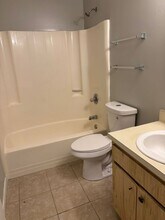 4930 4th St in Zephyrhills, FL - Building Photo - Building Photo