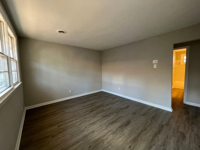 1045 E Chester St in Norfolk, VA - Building Photo - Building Photo