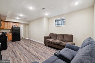 1611 N 17th St in Philadelphia, PA - Building Photo - Building Photo