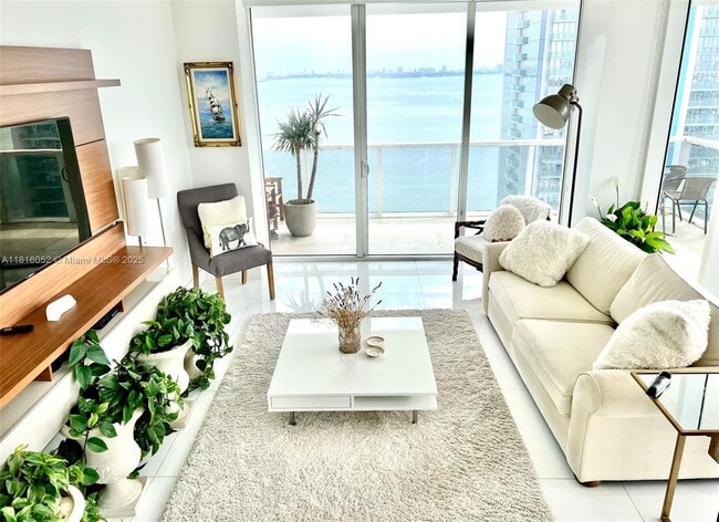 property at 600 NE 27th St