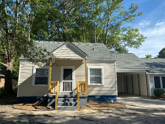 property at 114 Denby St SW