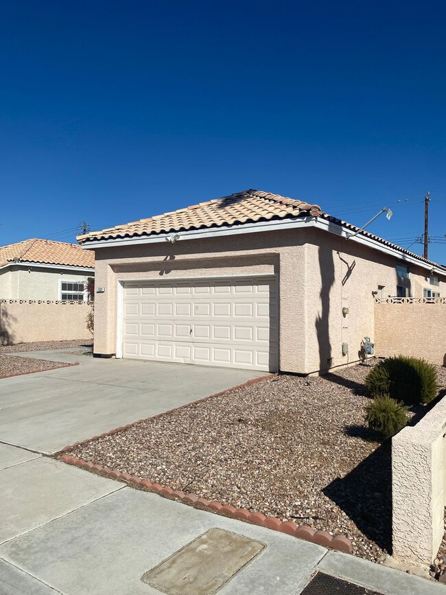 132 Wildshire Way in Las Vegas, NV - Building Photo - Building Photo