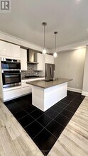 118 Bellevue Ave in Toronto, ON - Building Photo - Building Photo
