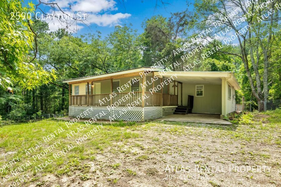 2590 Clayton St in Birmingham, AL - Building Photo