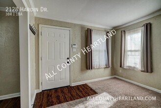 2128 Hardin Dr in Oklahoma City, OK - Building Photo - Building Photo