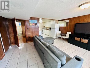 29 Peterdale Rd in Toronto, ON - Building Photo - Building Photo