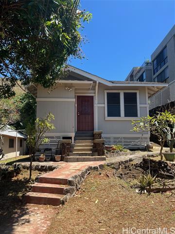 property at 1691 Kamamalu Ave