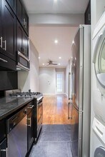 219 E 28th St in New York, NY - Building Photo - Building Photo