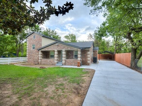 2100 N Saint Luke Ave in Oklahoma City, OK - Foto de edificio - Building Photo