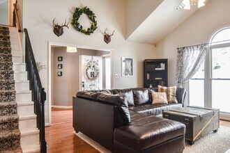 2009 W Creek Ct in Clarksville, TN - Building Photo - Building Photo