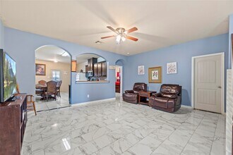 7867 Galleon Field Ln in Cypress, TX - Foto de edificio - Building Photo