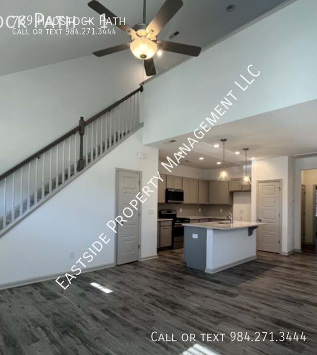 739 Hadstock Path in Zebulon, NC - Building Photo - Building Photo