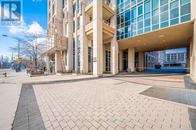 628-628 Fleet St in Toronto, ON - Building Photo - Building Photo