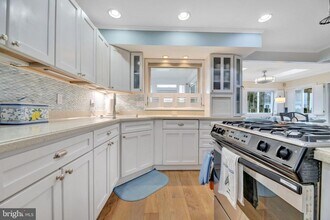 1018 Sandpiper Ln in Annapolis, MD - Building Photo - Building Photo