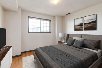 Pleasant Park in Brooks, AB - Building Photo - Building Photo