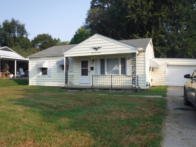 3415 Doniphan Ave in St. Joseph, MO - Building Photo - Building Photo