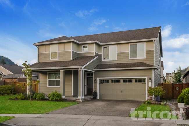 property at 884 Sigrist Dr E