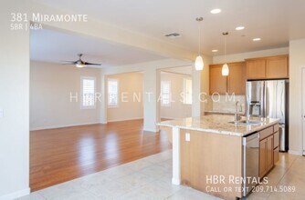381 W Miramonte Dr in Mountain House, CA - Building Photo - Building Photo