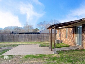6265 Shady Glen Cove in Horn Lake, MS - Building Photo - Building Photo