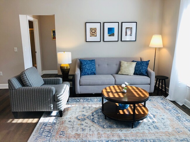 Furnished Month-To-Month Apartments