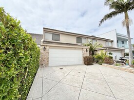 2551 Greencastle Ct in Oxnard, CA - Building Photo
