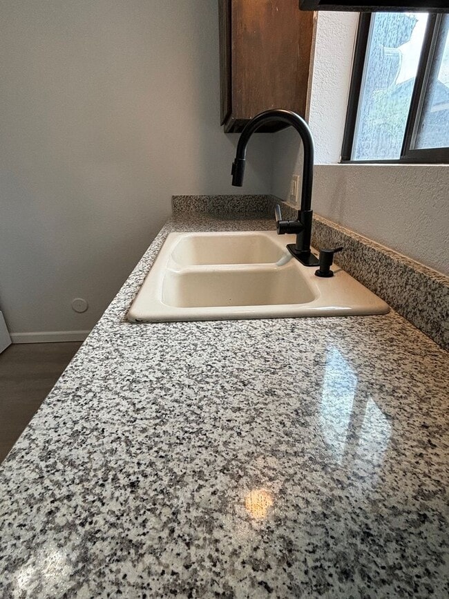 2116 N 1st St in Flagstaff, AZ - Building Photo - Building Photo