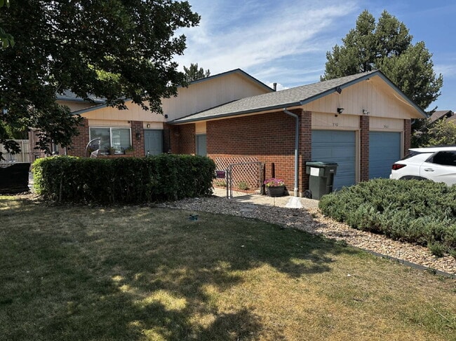 property at 9561 Vance Ct