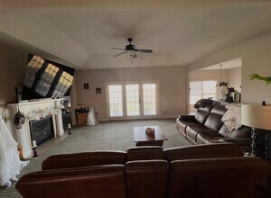 3813 Liberty Cir in Champaign, IL - Building Photo - Building Photo