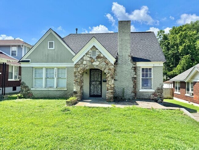 1707 Glenview Ave in Memphis, TN - Building Photo - Building Photo