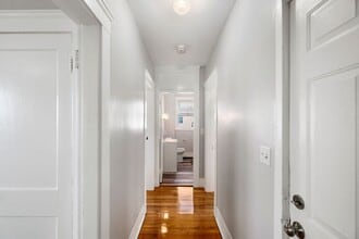 508 Lonsdale Ave in Pawtucket, RI - Building Photo - Building Photo