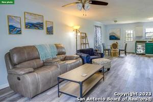 11219 Pecan Canyon in San Antonio, TX - Building Photo - Building Photo