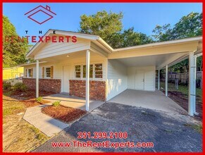 6652 Zeigler Blvd in Mobile, AL - Building Photo - Building Photo