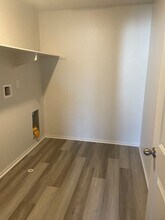 31751 Woodbank Wy in Winchester, CA - Building Photo - Building Photo