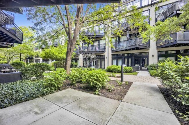property at 1070 W 15th St