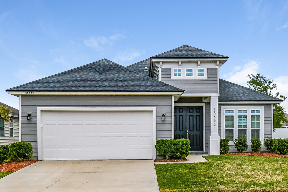 15658 Spotted Saddle Cir in Jacksonville, FL - Foto de edificio