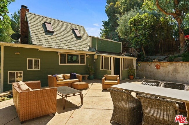 property at 2026 Topanga Skyline Dr