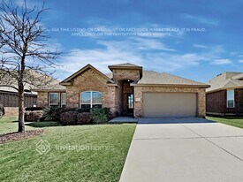 1639 St Croix St in Burleson, TX - Building Photo