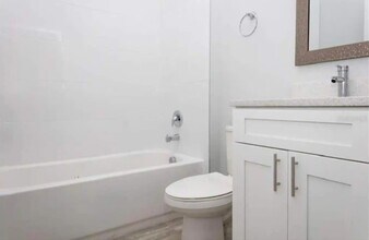 1103 Saint Tropez Ct in Kissimmee, FL - Building Photo - Building Photo