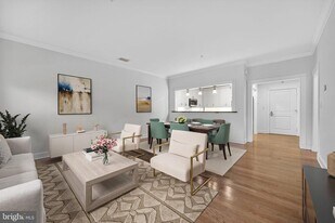 401 13th St NE in Washington, DC - Building Photo