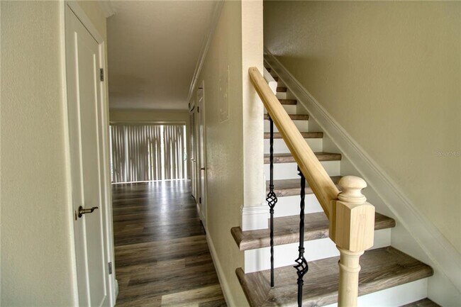 13708 Orange Sunset Dr in Tampa, FL - Building Photo - Building Photo