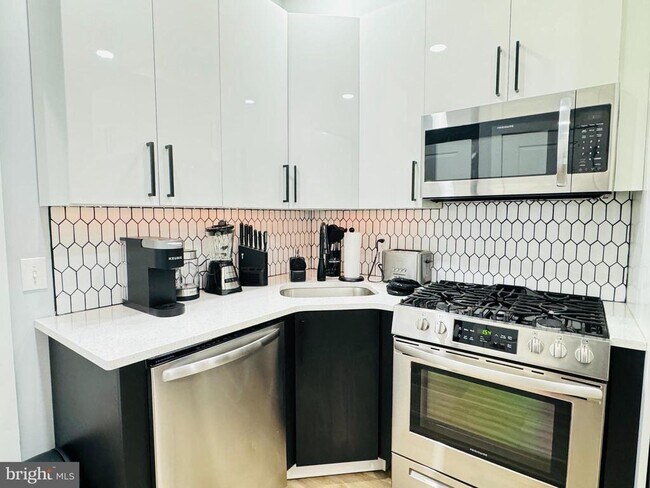 1324 N 5th St in Philadelphia, PA - Building Photo - Building Photo