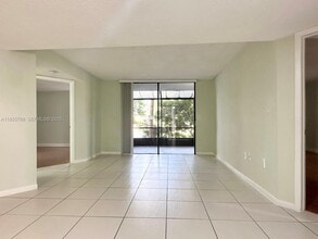 8305 SW 152nd Ave in Miami, FL - Building Photo - Building Photo