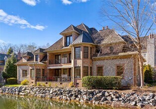 2310 La Maison Dr in Charlotte, NC - Building Photo - Building Photo