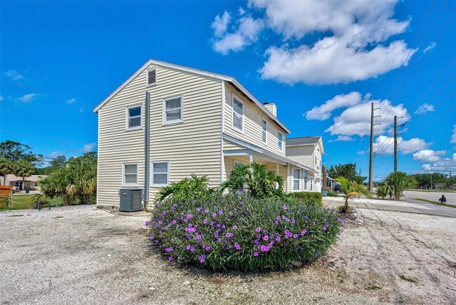 4416 Englewood Rd in Venice, FL - Building Photo - Building Photo