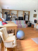 61 6th St, Unit A in Cambridge, MA - Building Photo - Building Photo