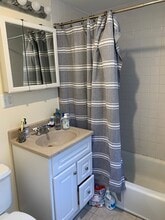 128 Hemenway St, Unit 23A in Boston, MA - Building Photo - Building Photo