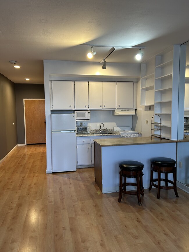 property at 94 Washington St