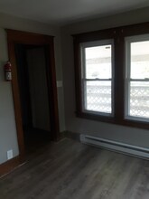 188 Boswell Ave-Unit -2 in Norwich, CT - Foto de edificio - Building Photo