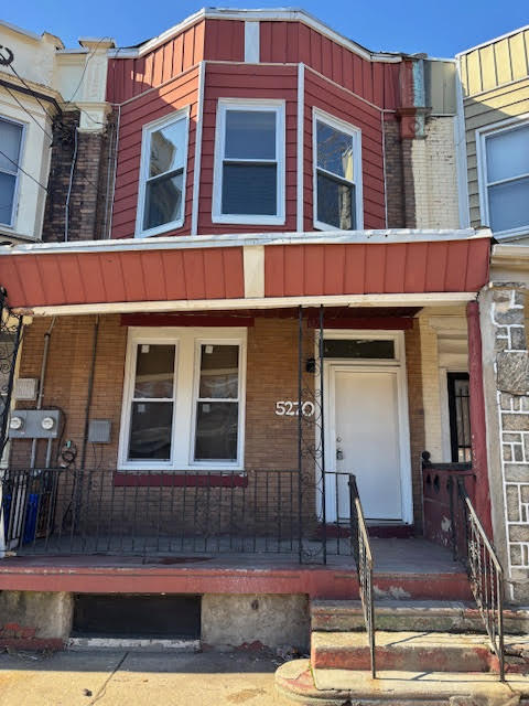 property at 5270 W Jefferson St